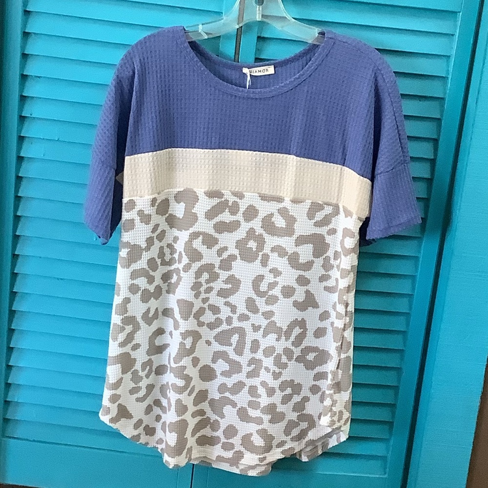 NWOT, Viamor, Blue/Cheetah Print, S,L
